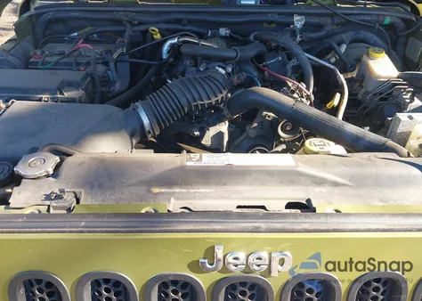 2007 Jeep Wrangler X из США, поврежденный, VIN 1J8FA24137L160428